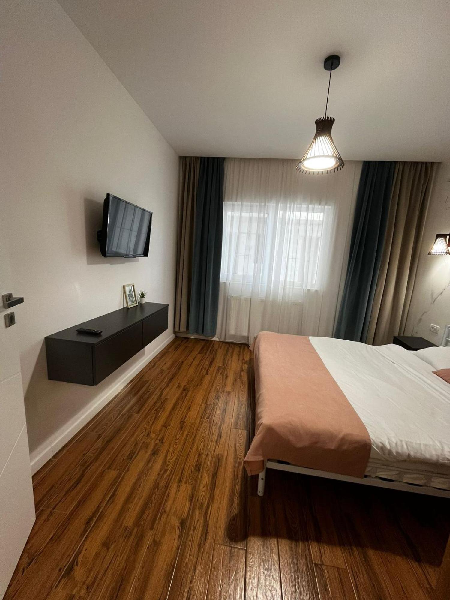 Nicholas Apartment Navodari Luaran gambar
