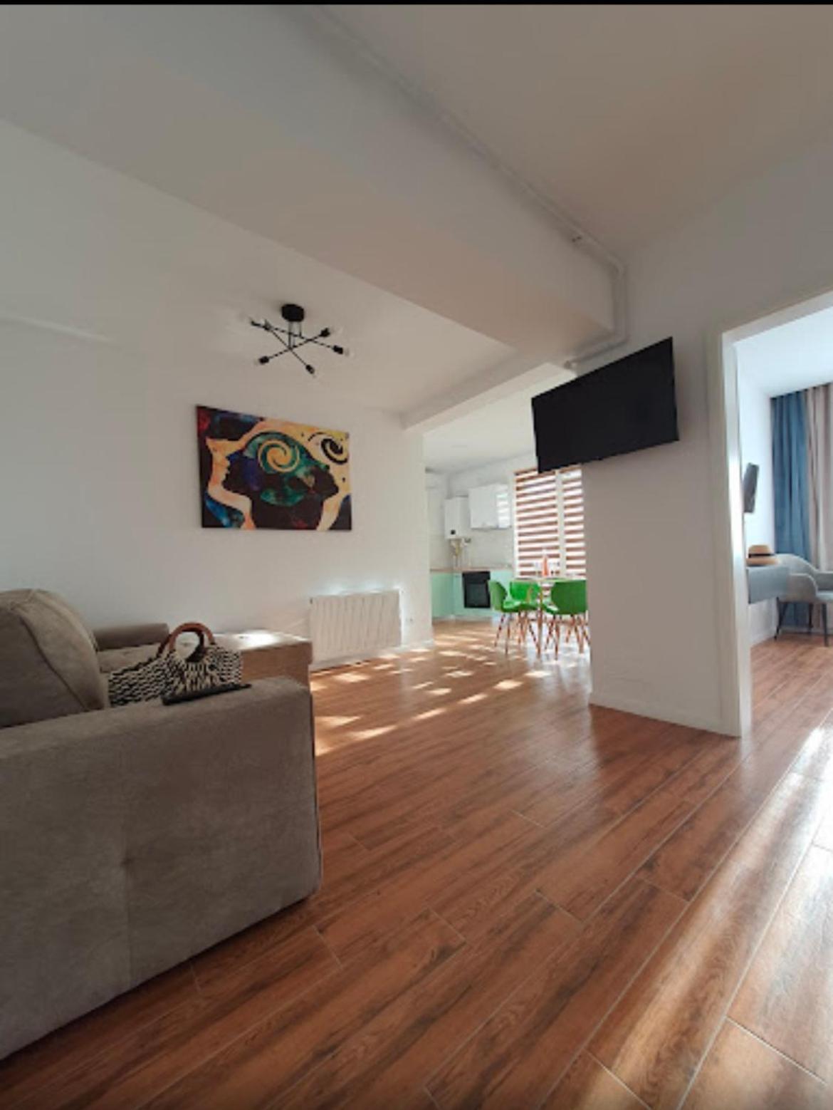 Nicholas Apartment Navodari Luaran gambar